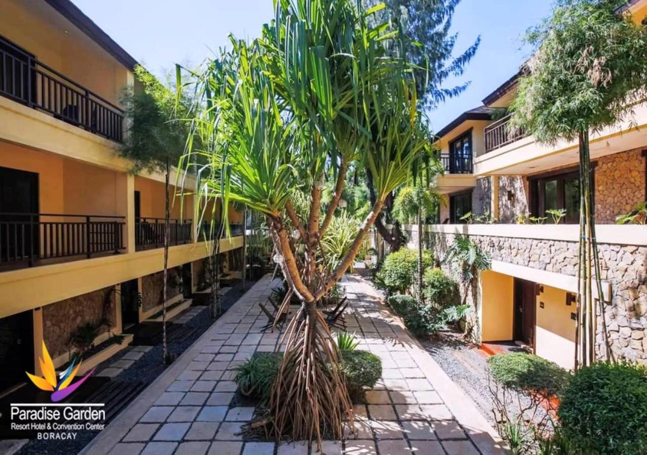 Paradise Garden And Convention Center Boracay Powered By Aston Hotel