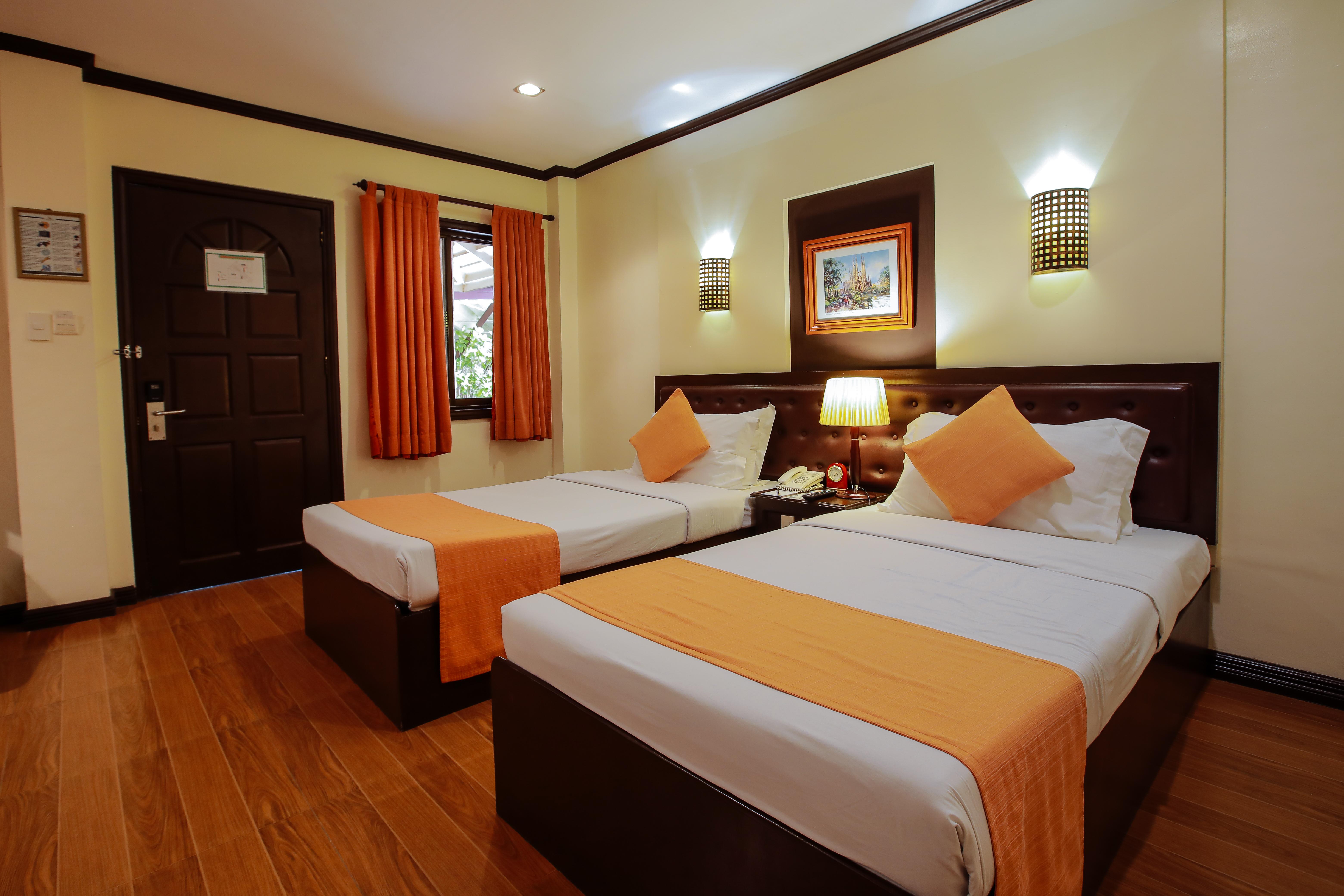 Hotel Paradise Garden And Convention Center Boracay Powered By Aston 4*