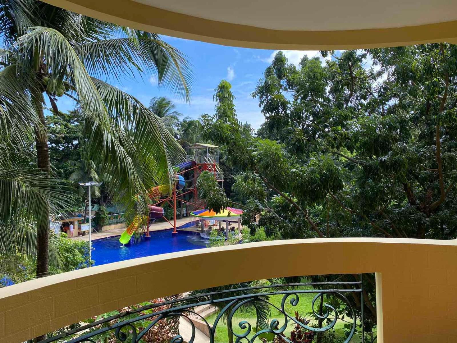 Paradise Garden And Convention Center Boracay Powered By Aston Hotel