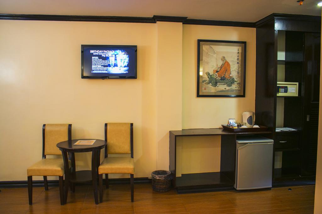 Hotel Paradise Garden And Convention Center Boracay Powered By Aston 4*
