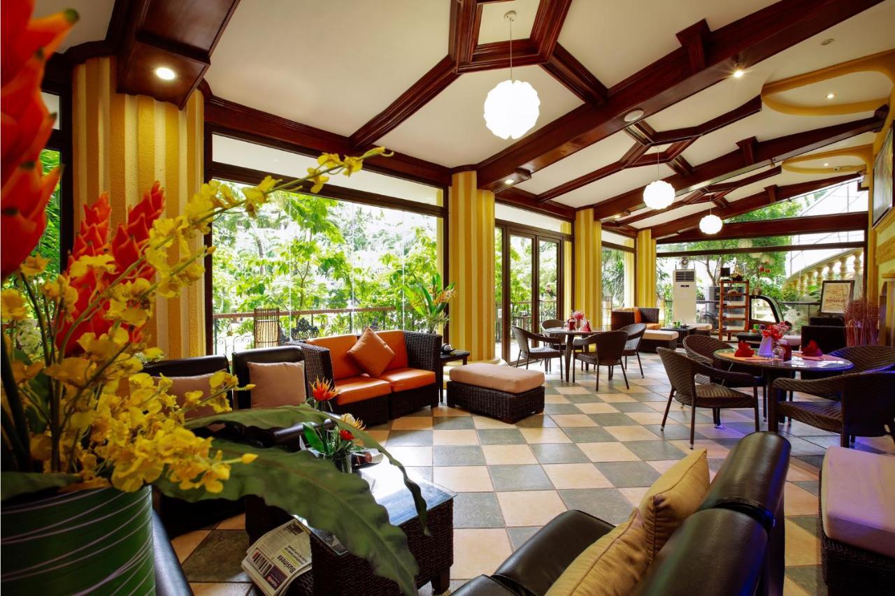 Paradise Garden And Convention Center Boracay Powered By Aston