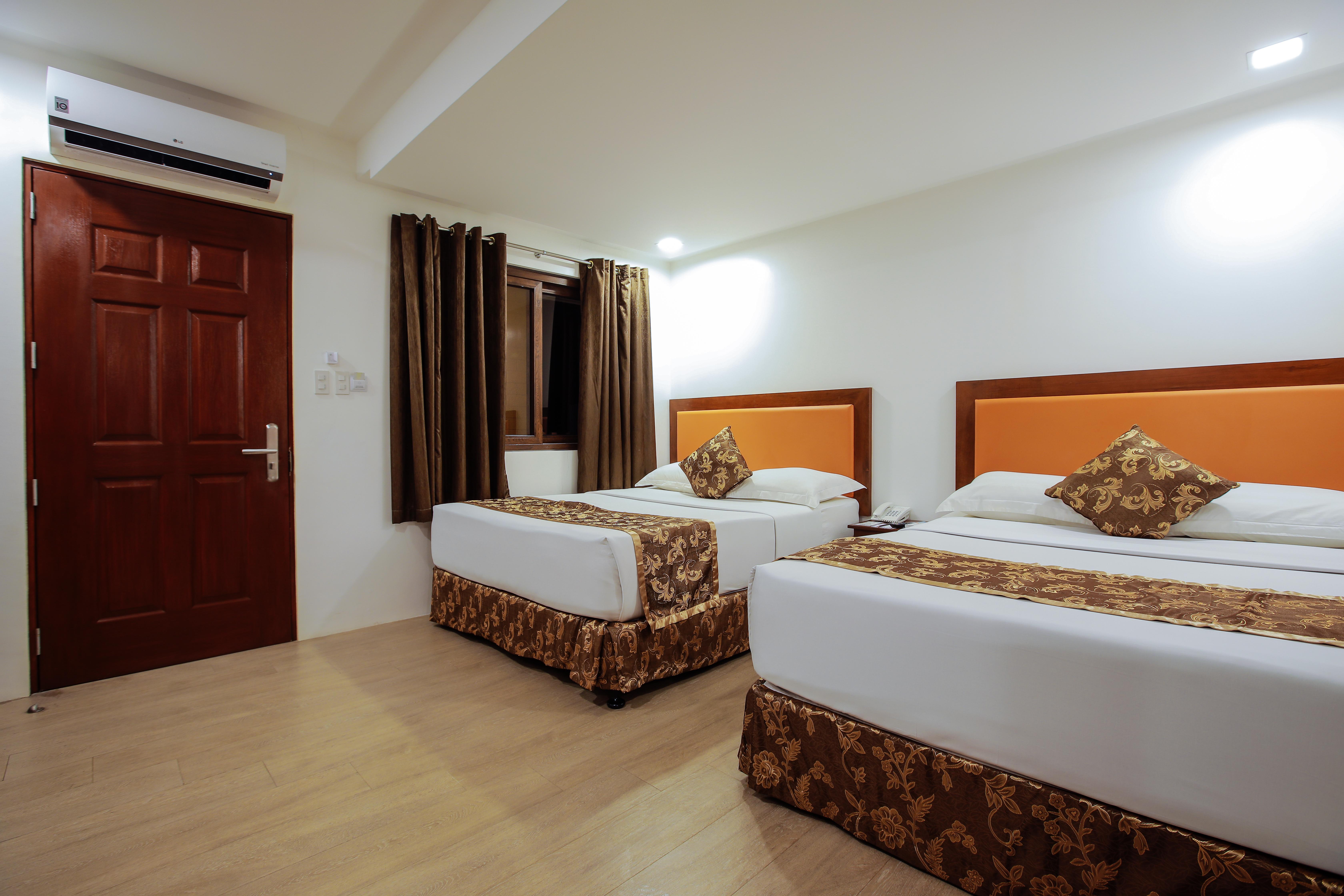 Paradise Garden And Convention Center Boracay Powered By Aston Hotel