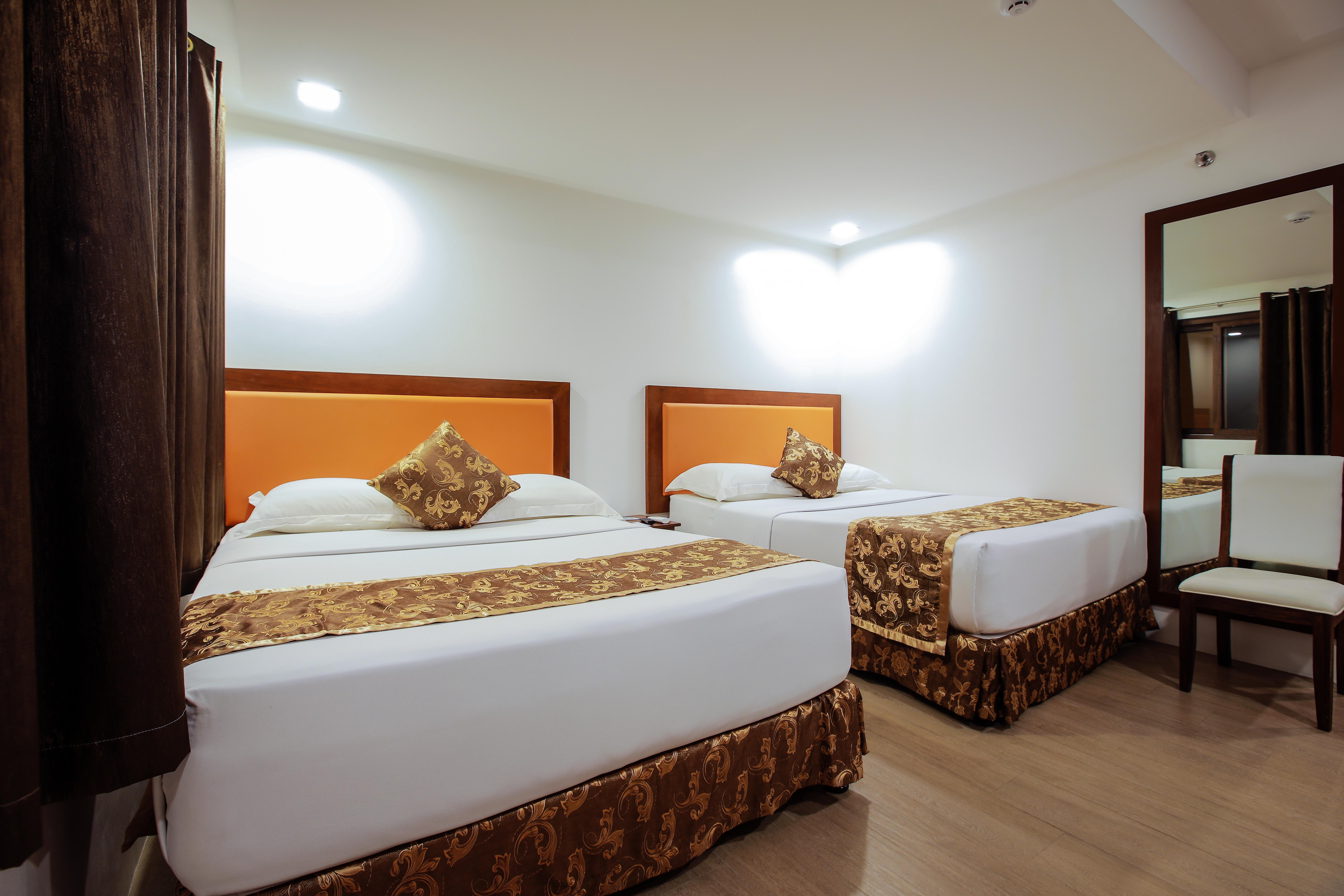 Paradise Garden And Convention Center Boracay Powered By Aston Hotel