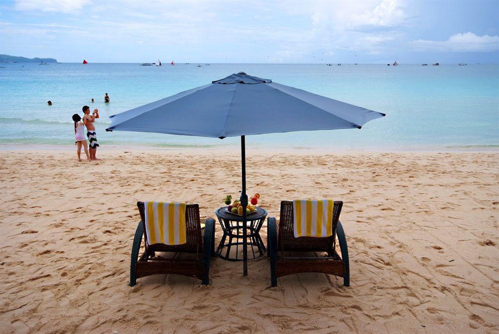 Paradise Garden And Convention Center Boracay Powered By Aston